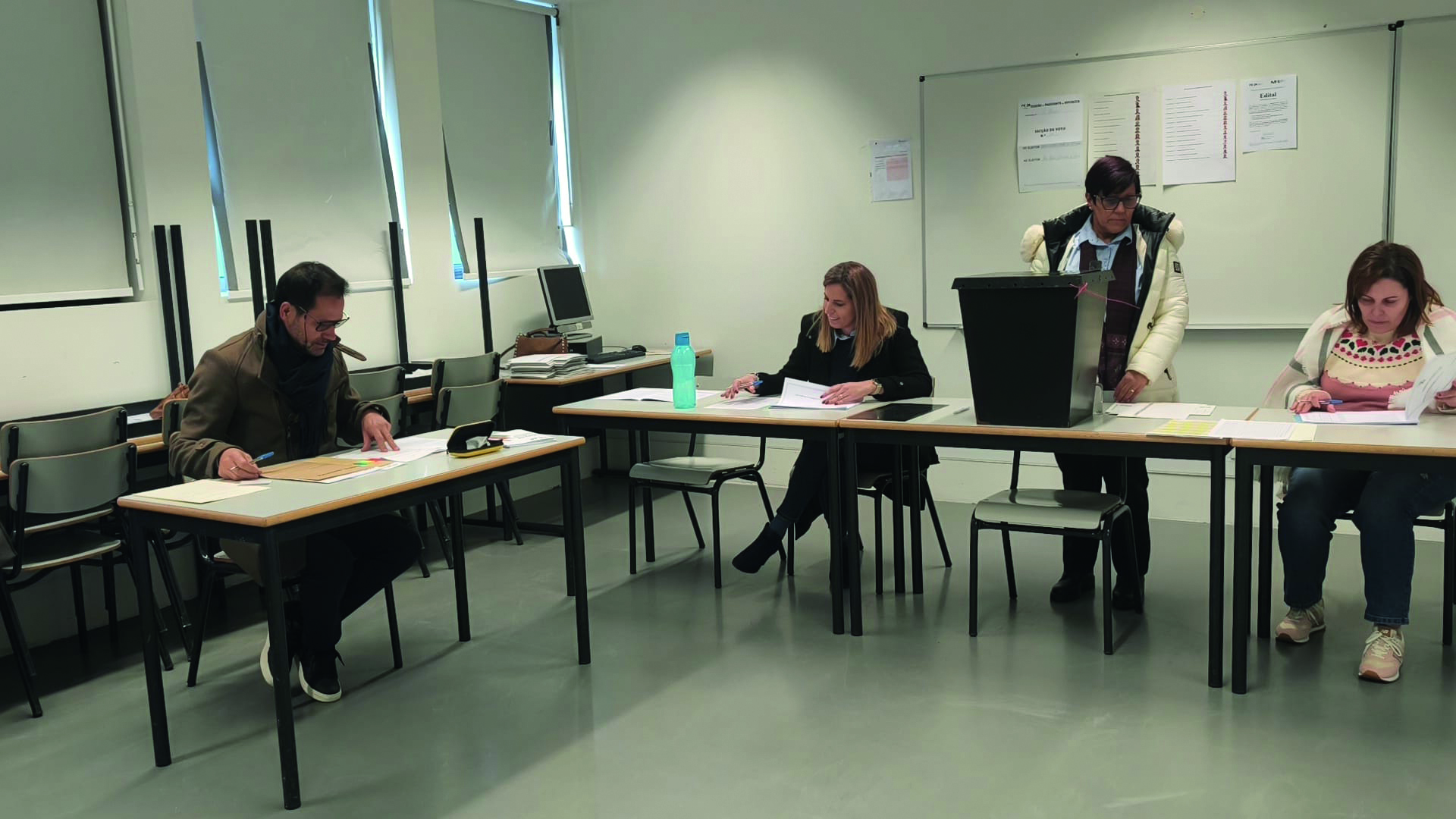 Mesa de Voto  nº10 - Oliveira de Azeméis