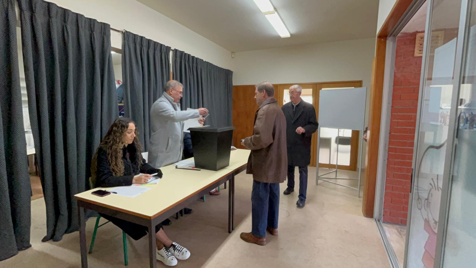 Mesa de Voto  nº3 - São Roque