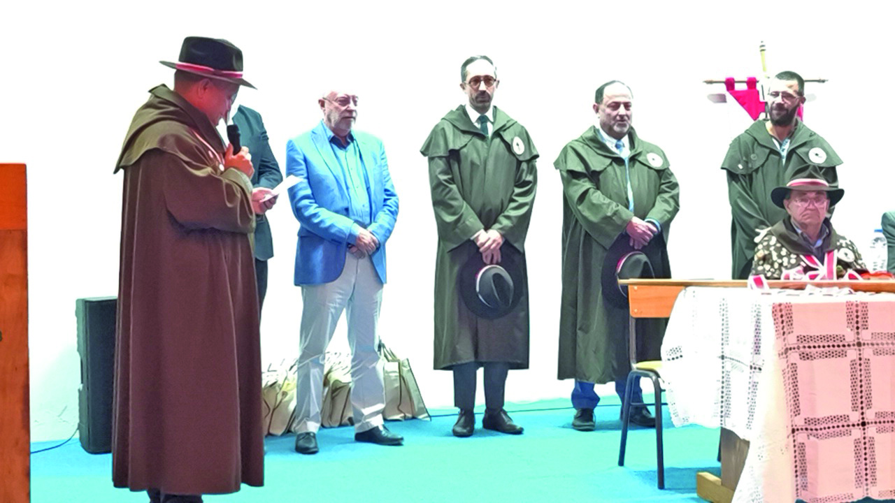 Joel Ricardo, Manuel Terra, Bruno Aragão, Aníbal Campos (confrade de honra) e Óscar Teixeira