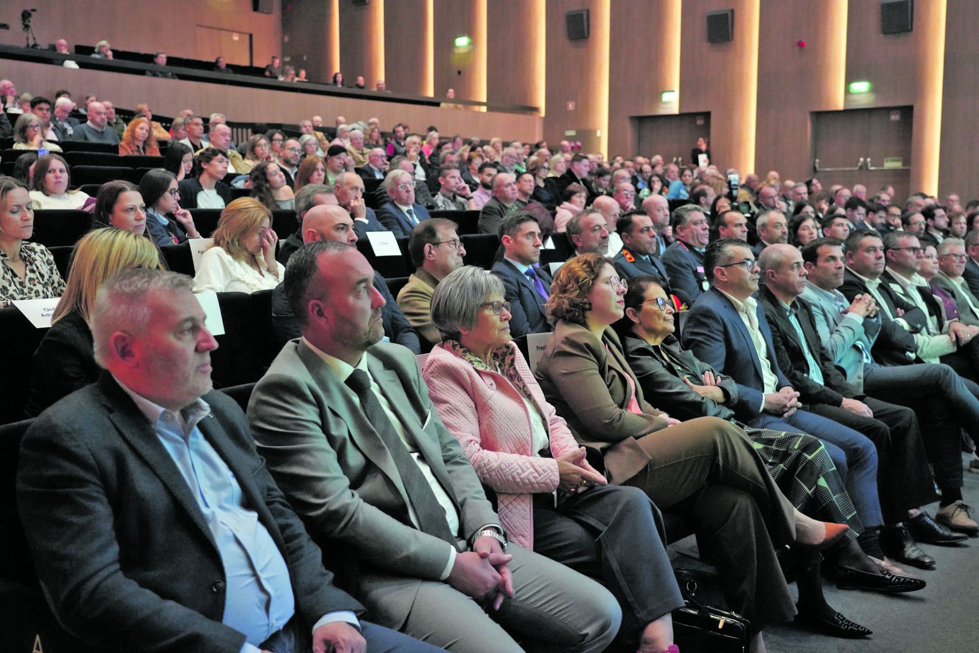 Os 13 presidentes de junta têm lugar por inerência no órgão deliberativo